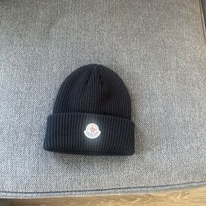 Moncler Black Ribbed Knit Beanie with Logo Patch
